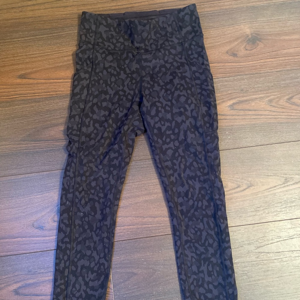 Size 6 Lululemon Leggings